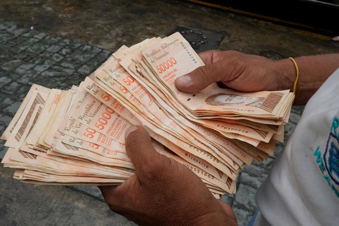 Венесуэльский боливар после очередной деноминации лишился шести нулей