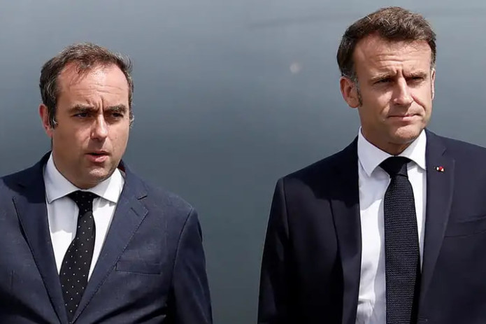 Makron 48 soat ichida yangi bosh vazirni tayinlash niyatida