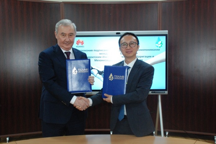 Huawei и Ташкентский ирригационный институт запускают проект «умного» сельского хозяйства