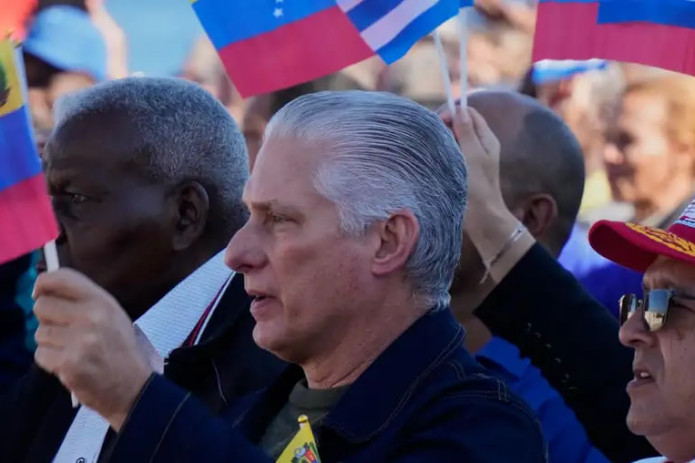 AQShning Venesueladagi operatsiyasida 32 kubalik halok bo'ldi