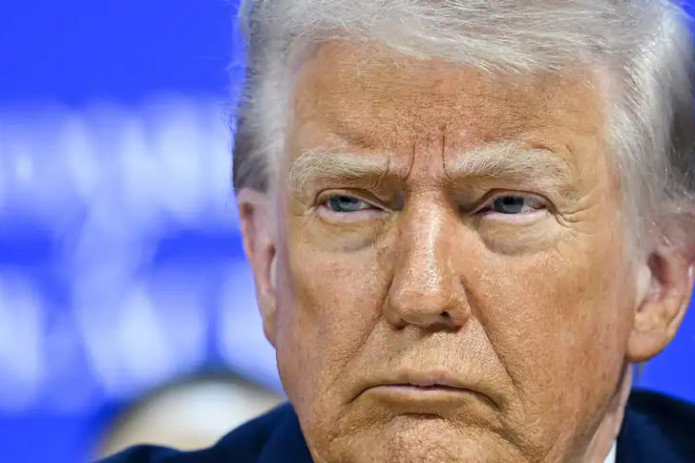 Tramp Janubiy Koreyaga tariflarni 25% gacha oshirishini e'lon qildi