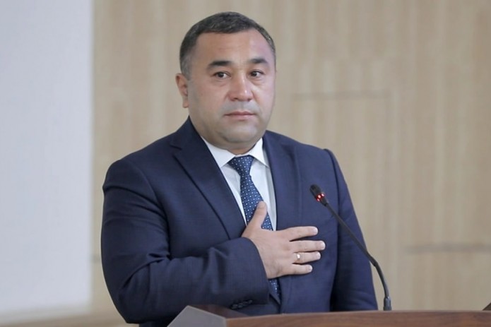 Азизхон Умарханов стал новым хокимом Алмазарского района столицы