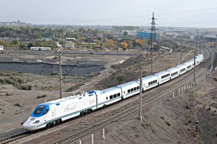 Ayrim temir yo'l transporti xodimlarining ish vaqti rejimlari tartibga solindi