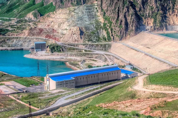 Rossiya Tojikistonning elektr energiyasidan 297 million dollar qarzini kechadi
