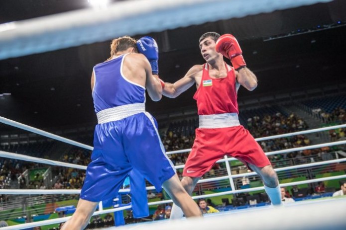Шахобиддин Зоиров вышел в полуфинал чемпионата мира по боксу