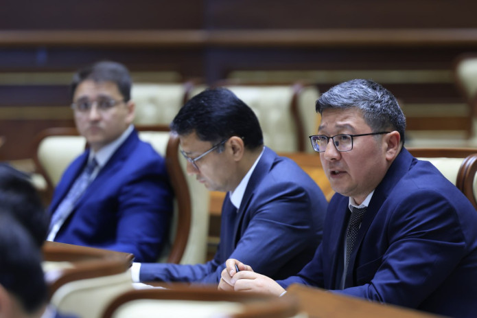 O‘zbekiston va Ozarbayjon o‘rtasida ittifoqchilik munosabatlari to‘g‘risidagi shartnomani ratifikatsiya qilish qonuni maʼqullandi