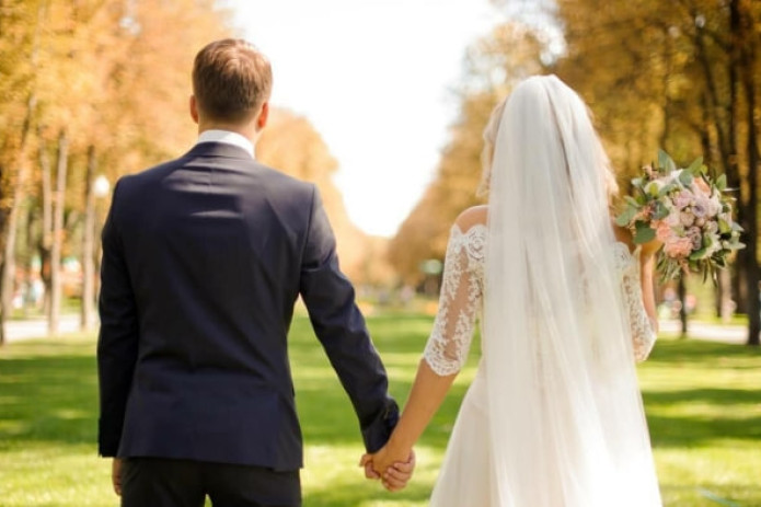 Slovakiya parlamenti faqat ikki jinsni tan olishni qonuniylashtirdi