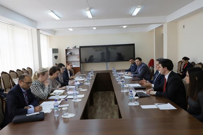 Xalq ta'limi vazirligi o'qituvchilar malakasini oshirishda Avstraliya bilan hamkorlik qiladi