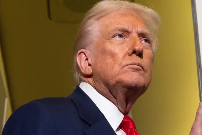 Трамп АҚШнинг ер ости ядровий синовлари ҳақидаги саволга жавоб беришдан бош тортди