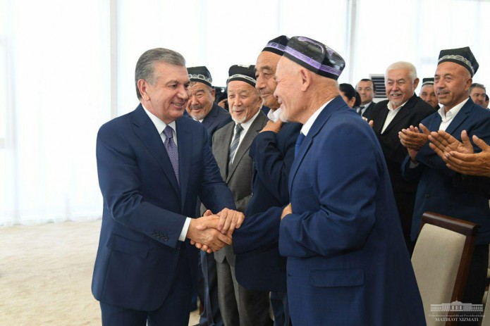 Президент побеседовал с активом Сырдарьинской области