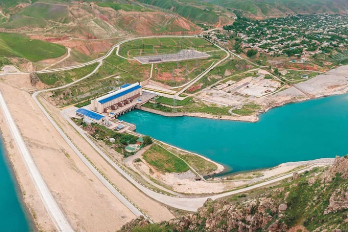 Rossiya Tojikistondagi «Barki Tochik» energetika kompaniyasining qariyb 300 mln dollarlik qarzidan kechadi