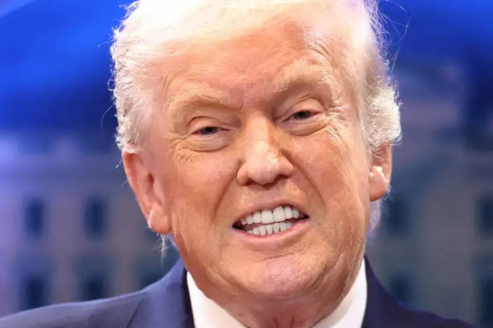 Tramp: AQSh muzokaralardagi Eron pozitsiyasidan norozi