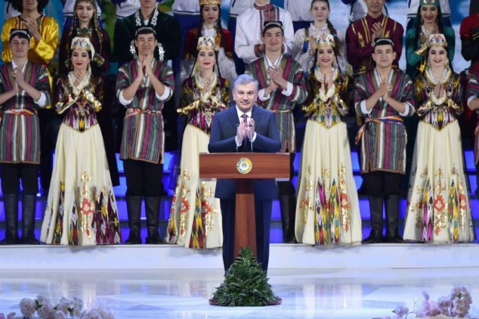 Президент принял участие в торжественном мероприятии по случаю праздника Навруз