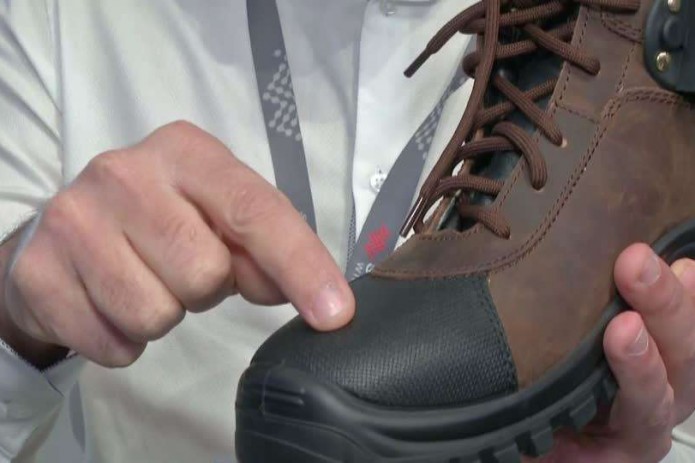 Toe-tapping smart shoes send Morse code messages