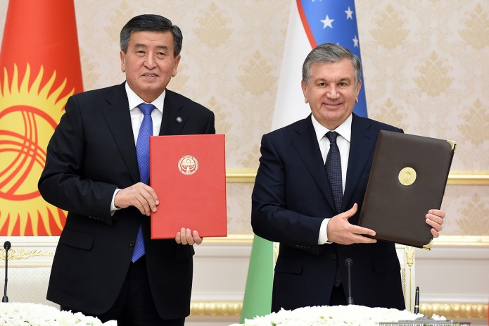 Президенты Узбекистана и Кыргызстана встретились с представителями СМИ