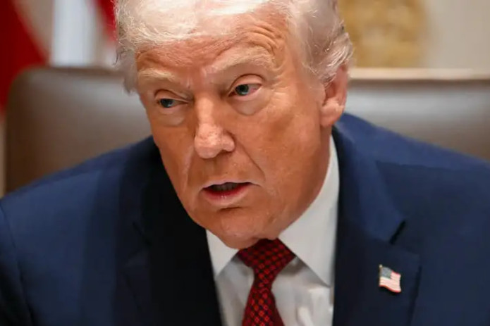 Tramp Ukrainada yangi prezidentlik saylovlarini o'tkazishga chaqirdi