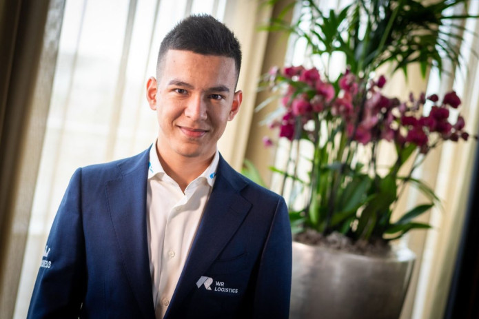 Нодирбек Абдусатторов "WR Chess" жамоасини тарк этди