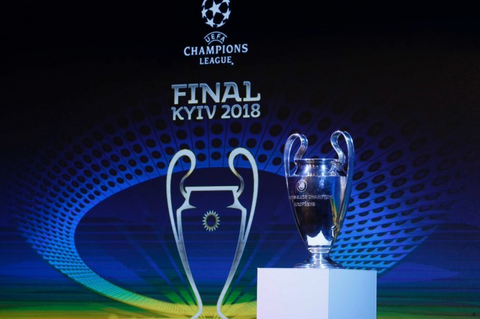Логотип и трофеи финала Лиги чемпионов по футболу 2017/2018 года представлены в Киеве