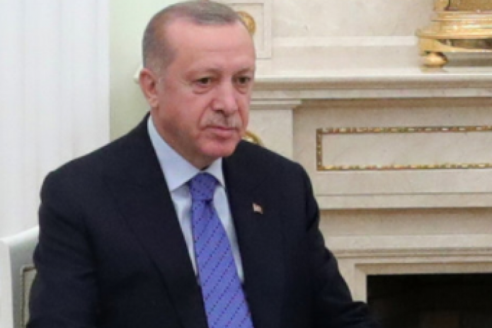 Эрдоган подал в суд на греческое СМИ из-за резонансной статьи, в которой его оскорбили