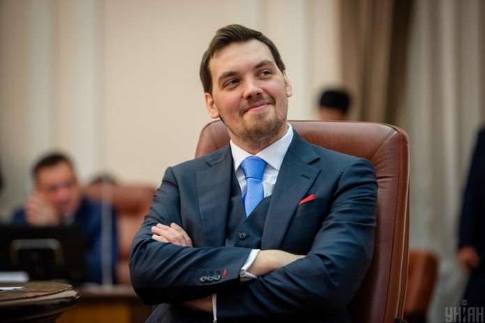 Зеленский не принял отставку Премьер-министра Гончарука