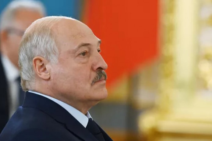 "Endi na dollar, na yevro hech kimga kerak emas" - Lukashenko