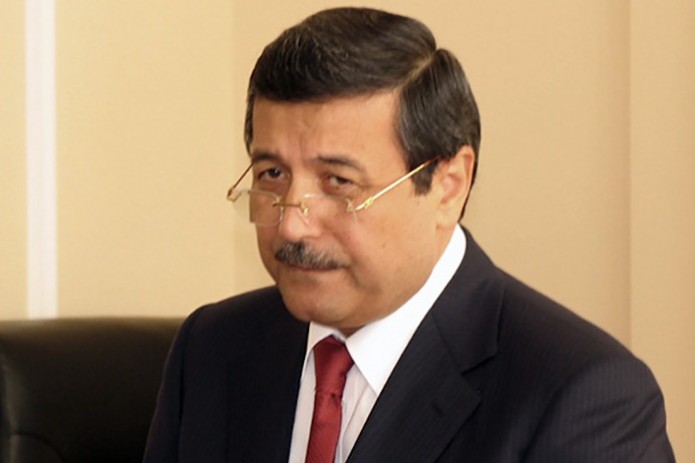 Оглашен приговор бывшему Генеральному прокурору Рашитжону Кадирову