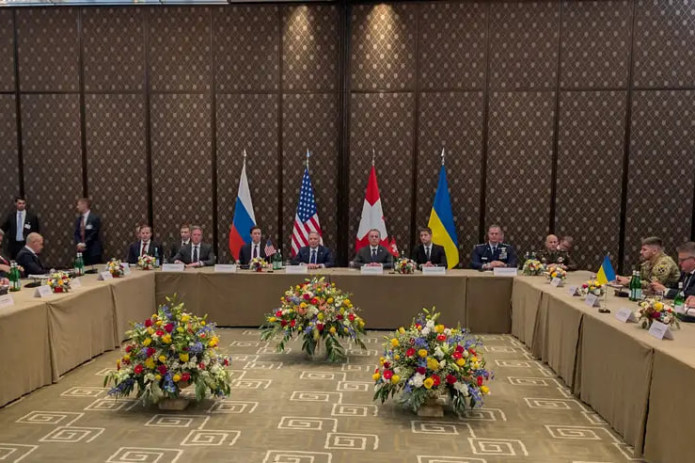 Rossiya va Ukraina o'rtasidagi muzokaralar atigi ikki soat davom etdi