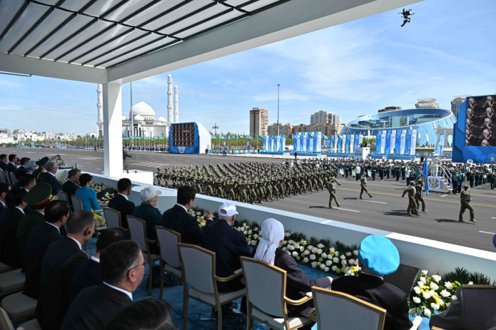 Qozog‘istonda To‘qayev boshchiligida harbiy parad bo‘lib o‘tdi