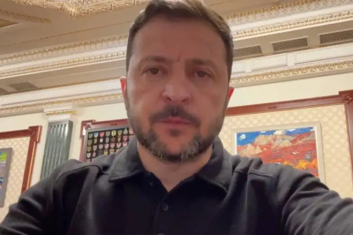 Rossiyaning Ukrainaga hujumlari fonida Zelenskiy sanksiyalar kiritishga chaqirdi