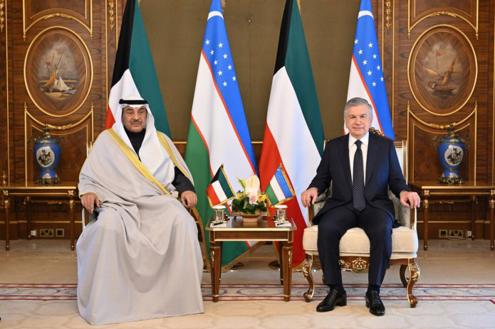 Shavkat Mirziyoyev Kuvayt Valiahdi Shayx Saboh as-Saboh bilan uchrashuv o‘tkazdi