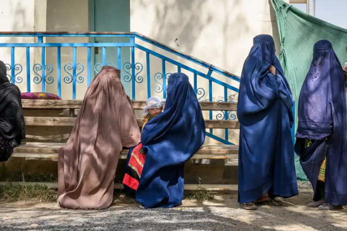 AQSh BMTning Afg'onistonga ko'rsatayotgan yordamini qayta ko'rib chiqishni so'ramoqda