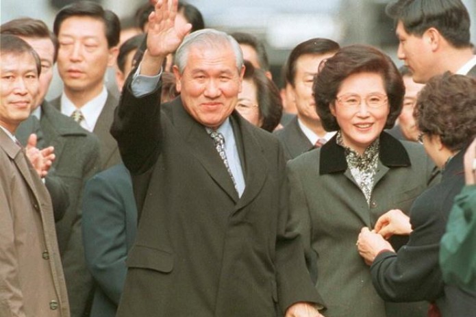 Former SKorea president Roh Tae-woo dies at 88