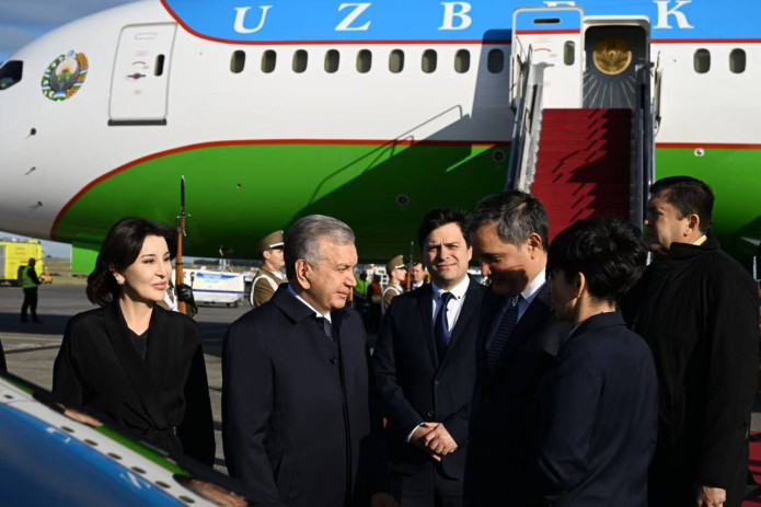O‘zbekiston Prezidentining Vengriyaga rasmiy tashrifi boshlandi
