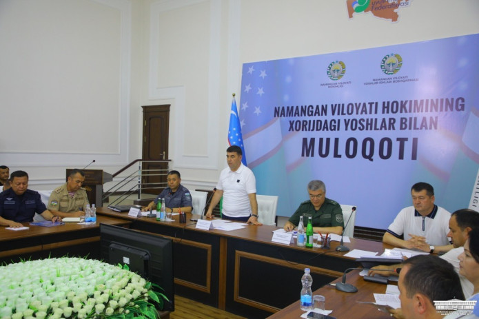 Namangan viloyati hokimi xorijdagi yoshlar bilan onlayn suhbatlashdi
