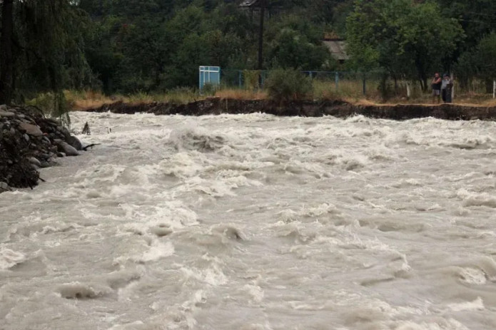 O‘zbekistonning tog‘ va tog‘oldi hududlarida sel kelishi xavfi eʼlon qilindi