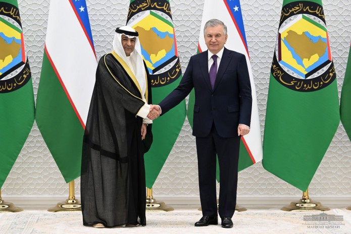 Shavkat Mirziyoyev Ko‘rfaz arab davlatlari hamkorlik kengashi bosh kotibi Jasim bin Muhammad al-Budayviyni qabul qildi