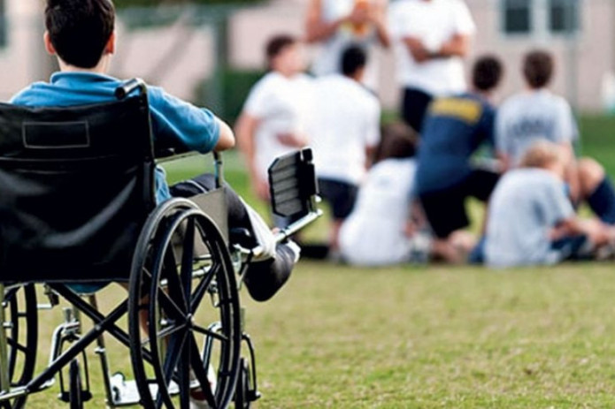 Rus pornosida er va xotin suhbatlariga josuslik