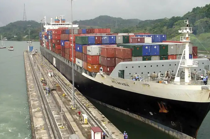 Xitoy Panama kanali portlarining sotilishini tekshirishni talab qilmoqda