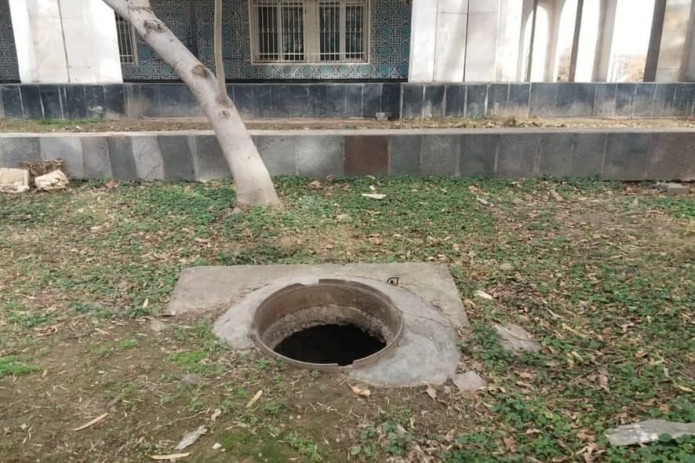 В столице ежегодно крадут несколько тысяч крышек канализационных люков