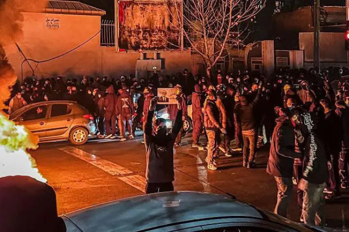 Erondagi namoyishlarda O‘zbekiston fuqarolari orasida jabrlanganlar qayd etilmadi