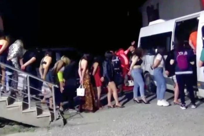 Turkiya fohishalikka majburlangan o‘zbekistonlik ayollarni deportatsiya qildi