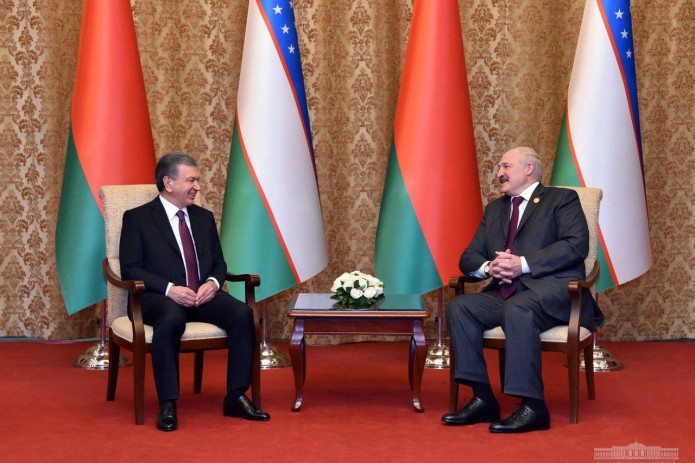 Шавкат Мирзиёев провел встречу с Александром Лукашенко в Пекине