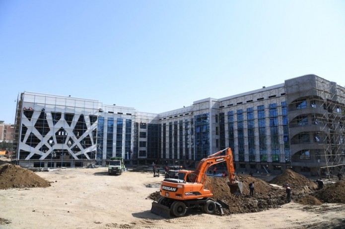 Uzbekistan builds hospitals to treat coronavirus patients