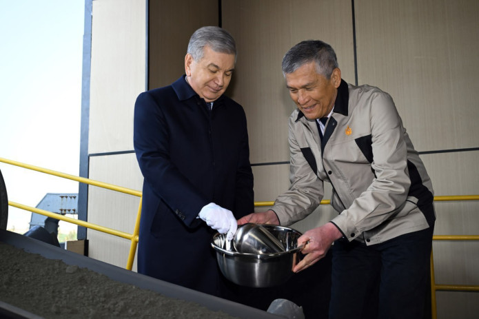 Prezidentimiz mis konsentratini ishlab chiqarish jarayonini kuzatdi