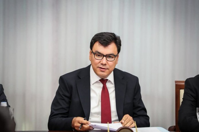 Aziz Abduhakimov "Al-Buxoriy" xalqaro sputnik telekanalini ochishni taklif etdi