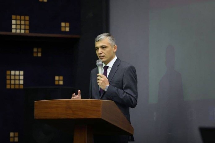 Uy-joy kommunal xizmat ko'rsatish vaziri lavozimiga Sherzod Hidoyatov nomzodi ma'qullandi