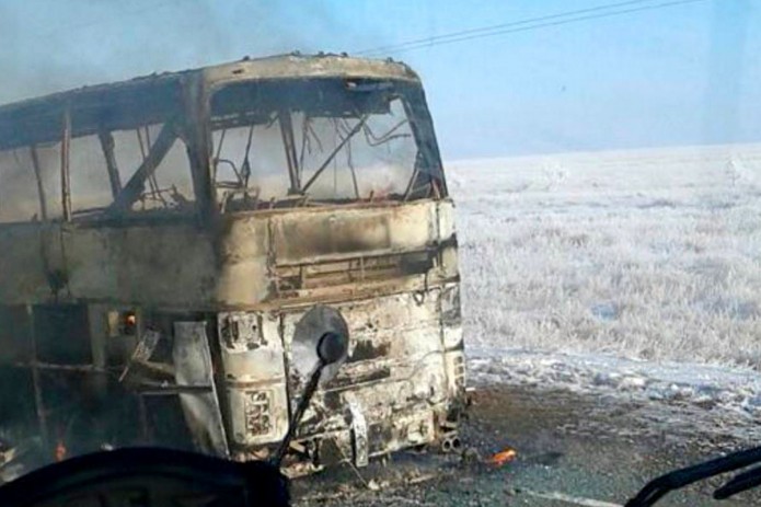 В Казахстане произошло возгорание автобуса, среди пострадавших есть граждане Узбекистана