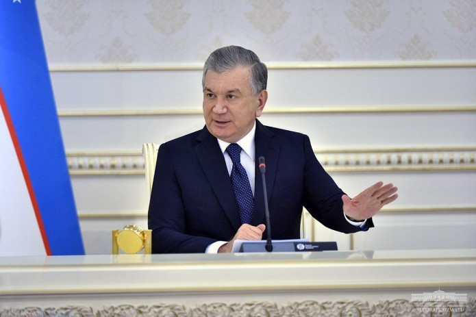 Шавкат Мирзиёев поручил выставлять госпредприятия на торги в упрощенном порядке
