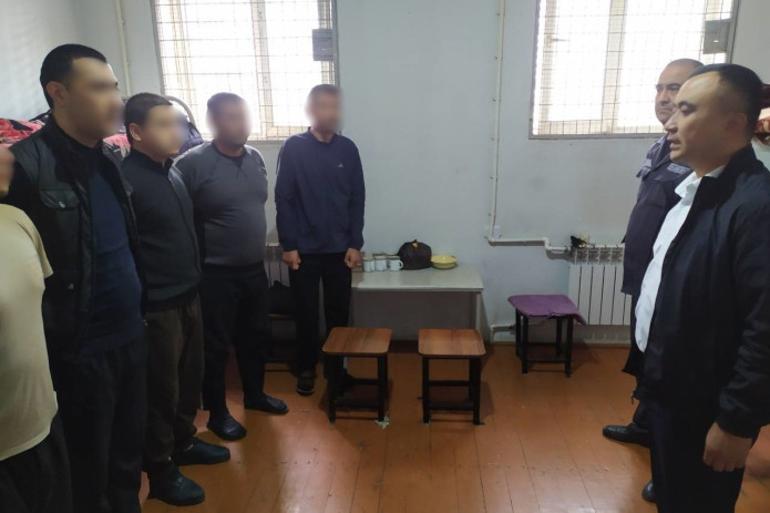 Andijonda mahbuslarni vaqtincha saqlash hibsxonasi rahbari ishdan bo‘shatildi