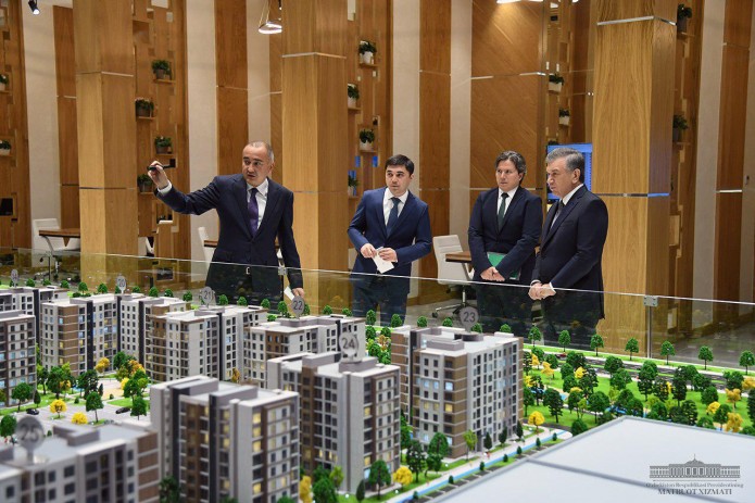 Президент ознакомился со строительством делового центра «Olmazor business city»